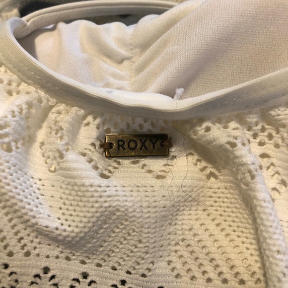 Roxy Ivory Flutter Crochet Flounce Bikini Top - Picture 3 of 4